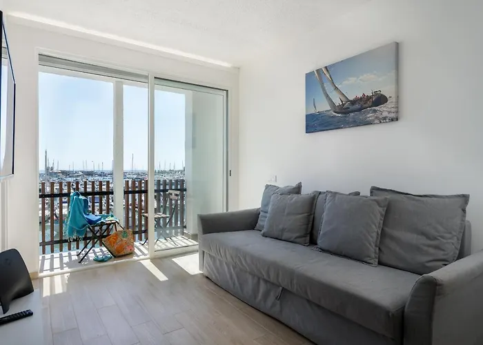 Marina Vision Apartment *